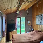 La Vie Est Belle, Dans Un Petit Coin De Paradis Canlers