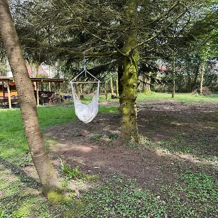 Dans Un Petit Coin De Paradis, La Vie Est Belle Canlers
