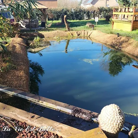 Dans Un Petit Coin De Paradis, La Vie Est Belle * Canlers